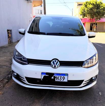 VOLKSWAGEN FOX 1.6 MSI HIGHLINE 16V FLEX 4P MANUAL VOLKSWAGEN FOX 1.6 MSI HIGHLINE 16V FLEX 4P MANUAL